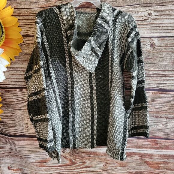 Artesanias Cuamatzi Mens Kangol pocket pullover hoodie - Picture 2 of 4